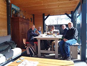 250313 wandelaars 2